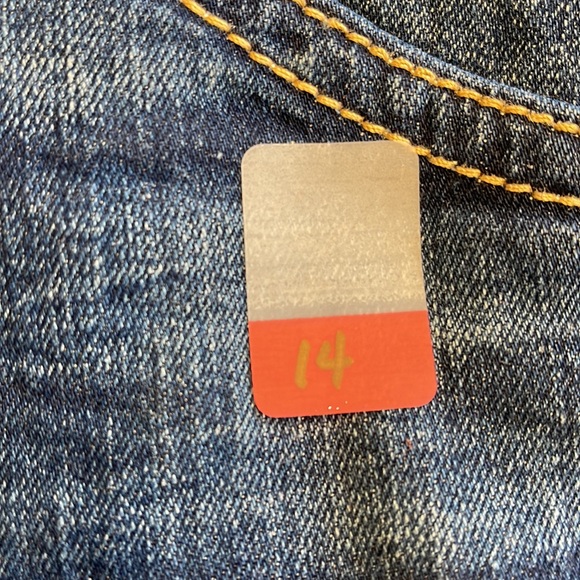 Hudson jeans. - Picture 4 of 7